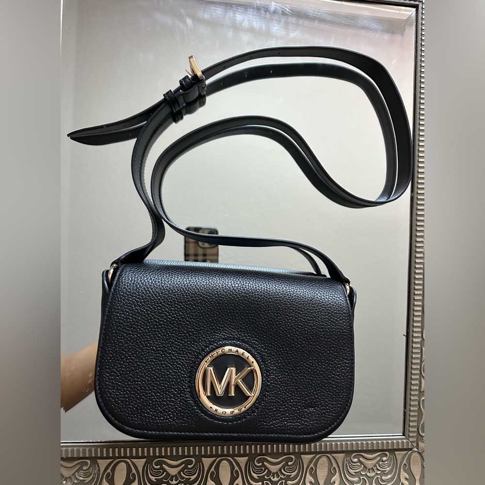 Brand New Michael Kors bag Leather